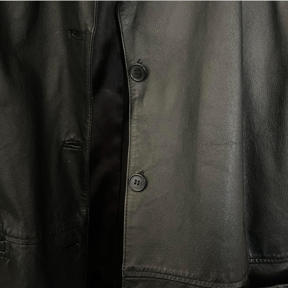 Gorgeous Oversized Leather Jacket - image 2